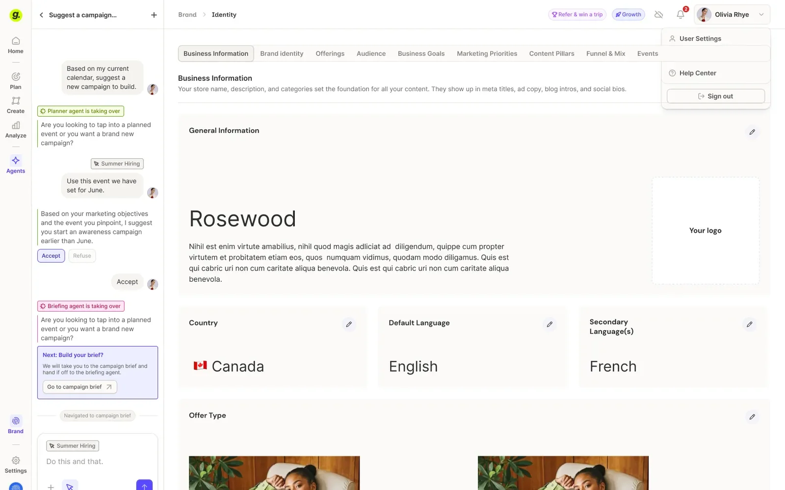 L'écran d'identité de marque de Glowtify, avec les informations d'entreprise, les offres et la clientèle